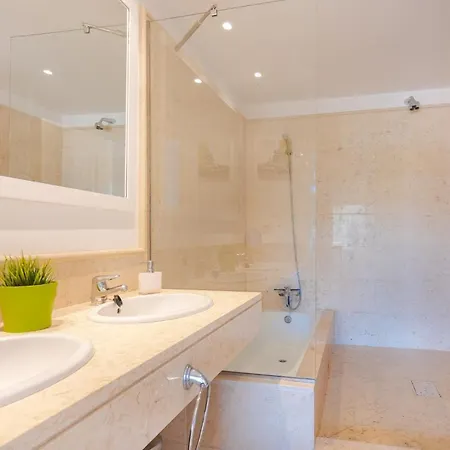 公寓 4201 Contemporary 2 Bedroom Golf Apt *